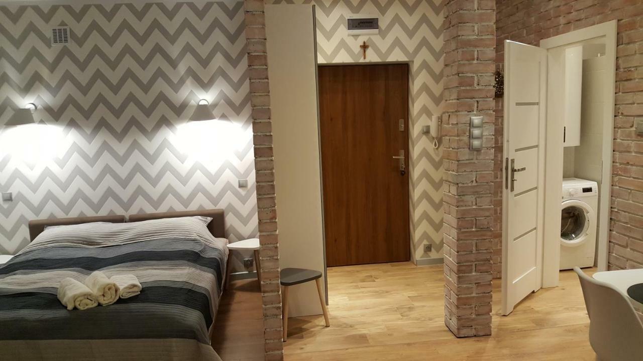 Studio Centrum Ratusz Czestochowa Ngoại thất bức ảnh